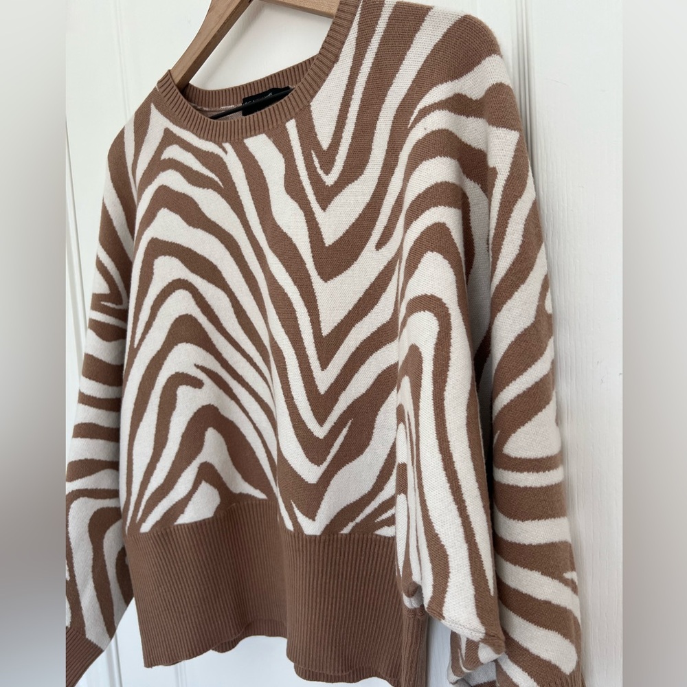 Marc New York Zebra Print Midriff Sweater  | L